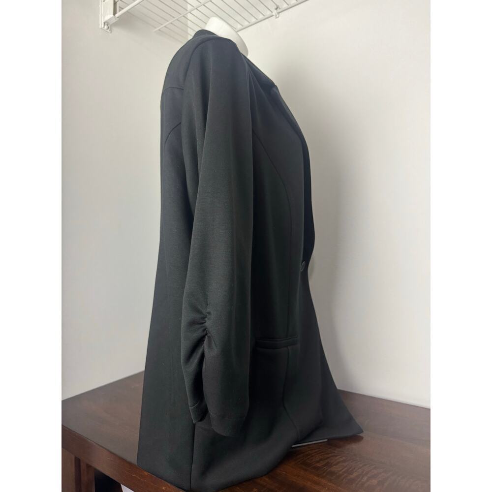 Torrid Black 3/4 Sleeve Blazer, Single Button, Soft, Stretchy Size 3 NWOT - Picture 8 of 10